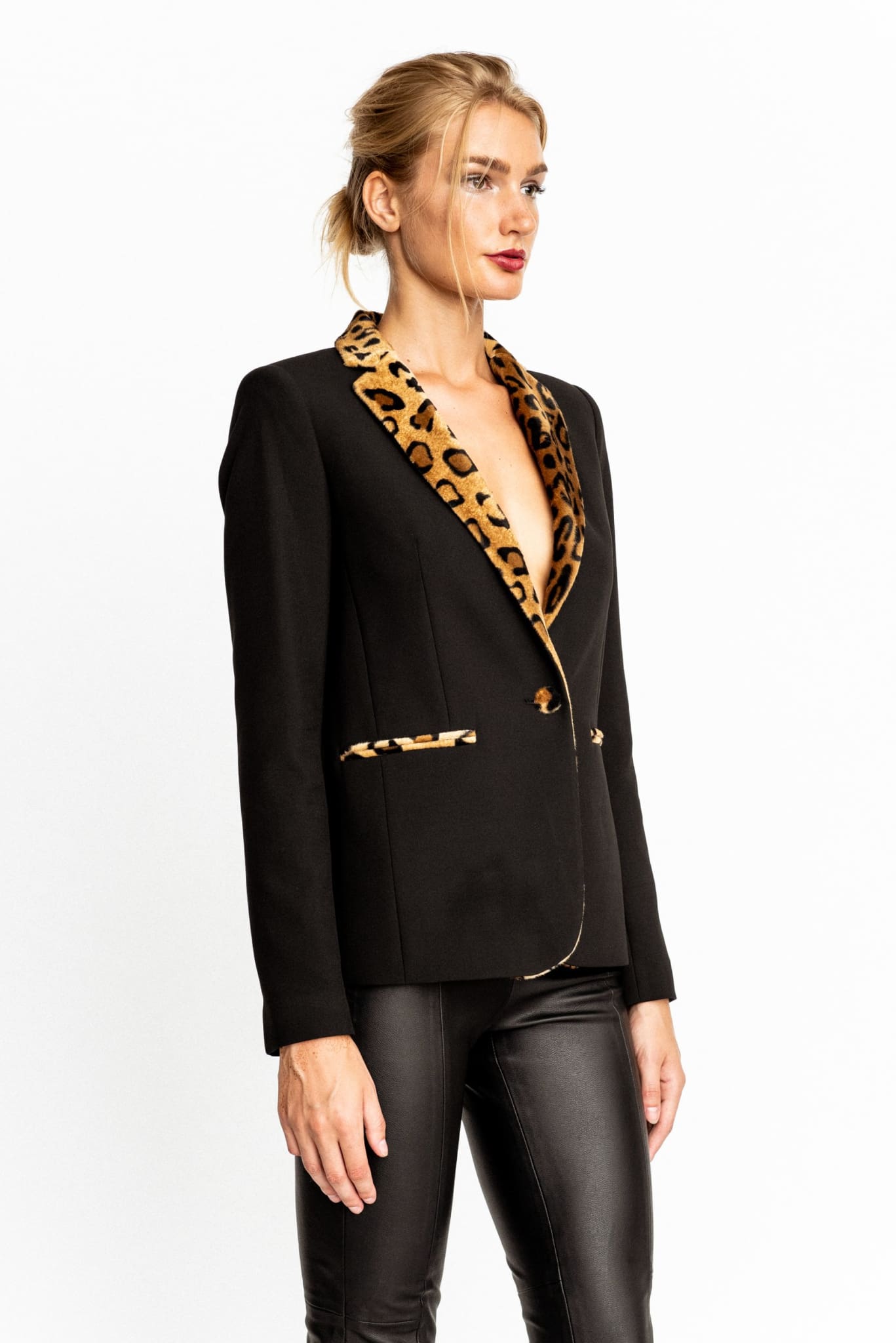 Gaia Blazer Black With Leopard Lapels - Blazer