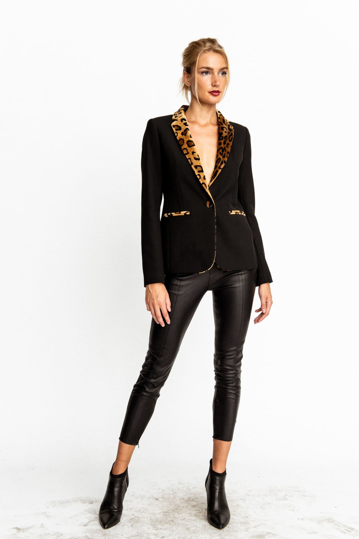 Gaia Blazer Black With Leopard Lapels - Blazer